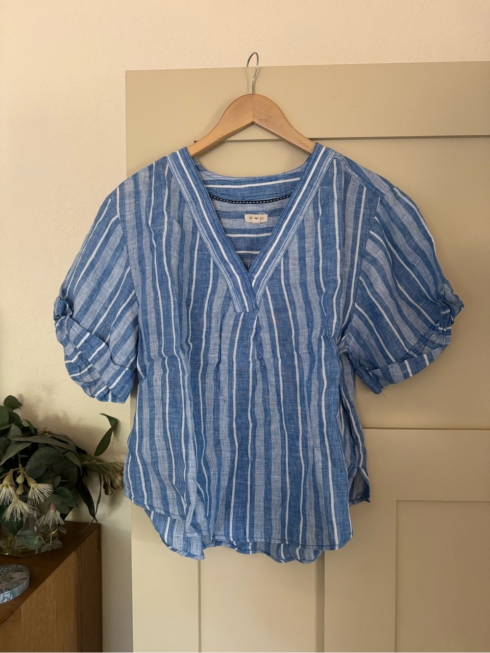 Pilcro L Anthropologie 100% Linen Blue Striped Top Shirt